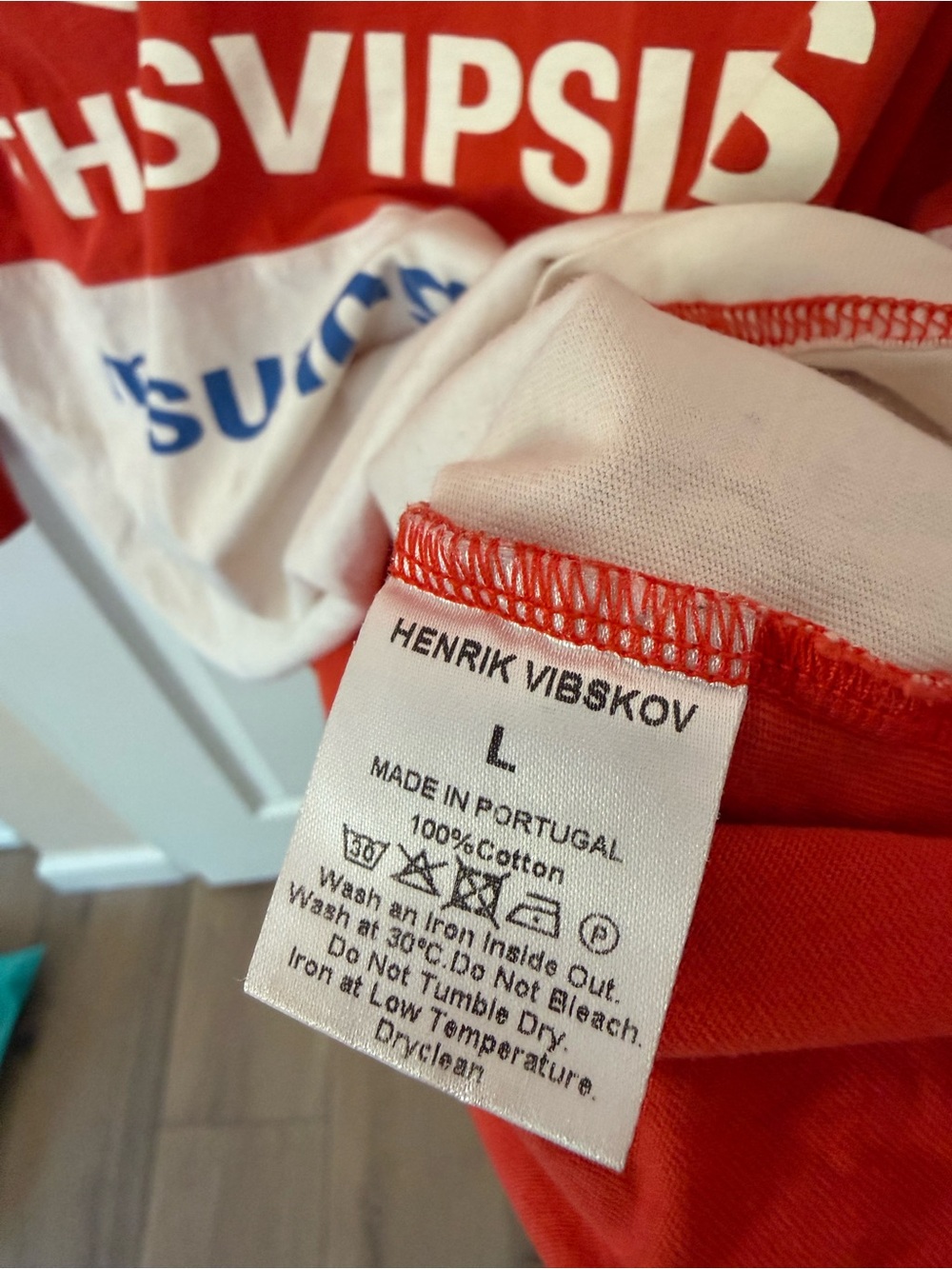 Henrik Vibskov measuring unit ruler tshirt the svipsies red large - Picture 7 of 7